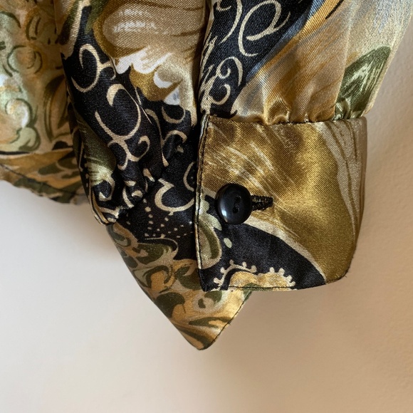 ⚜️🕋 GOLD and black witchy silky vintage blouse - Picture 5 of 7